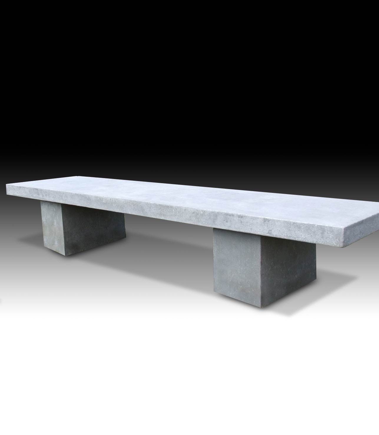 CC470 Oversized Bench